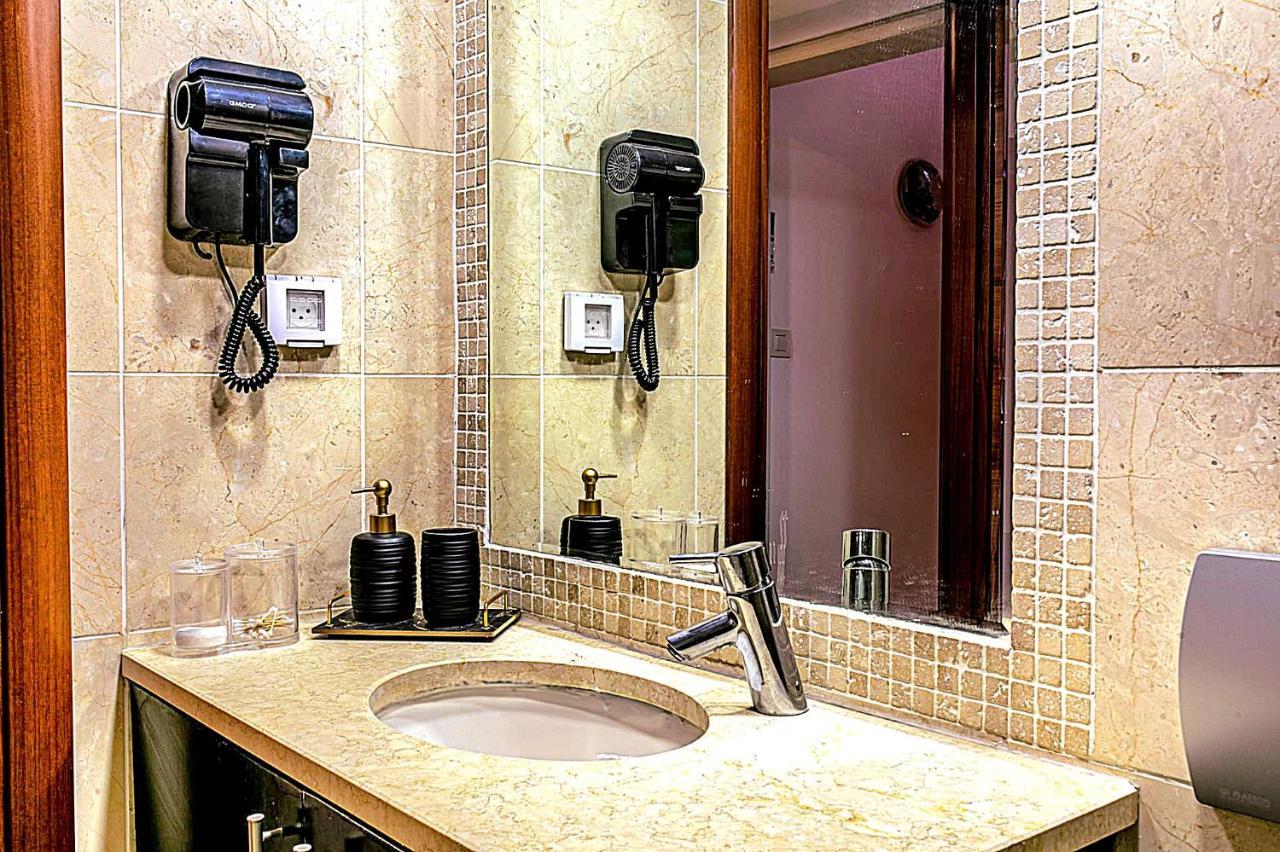 エイラートMilana'S Deluxe With Big Patio And Poolアパートメント エクステリア 写真
