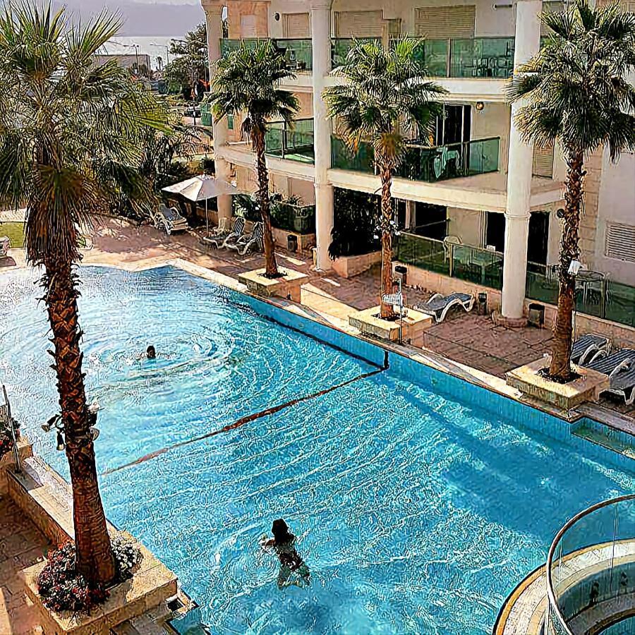エイラートMilana'S Deluxe With Big Patio And Poolアパートメント エクステリア 写真