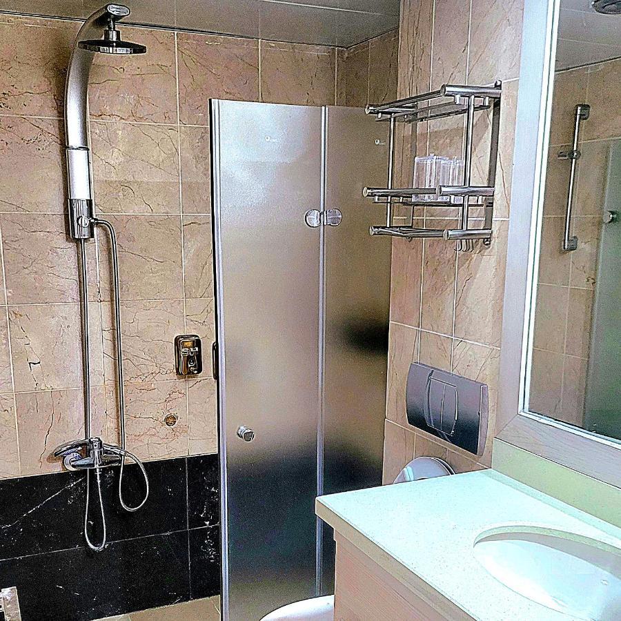 エイラートMilana'S Deluxe With Big Patio And Poolアパートメント エクステリア 写真