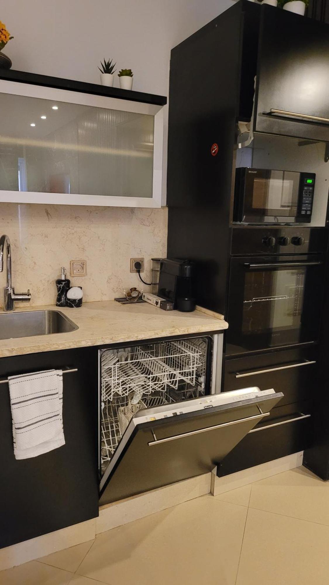 エイラートMilana'S Deluxe With Big Patio And Poolアパートメント 部屋 写真